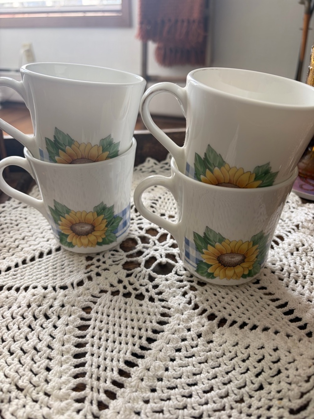 Corning Sunflower Pattern White Ceramic Mugs - Set of 4